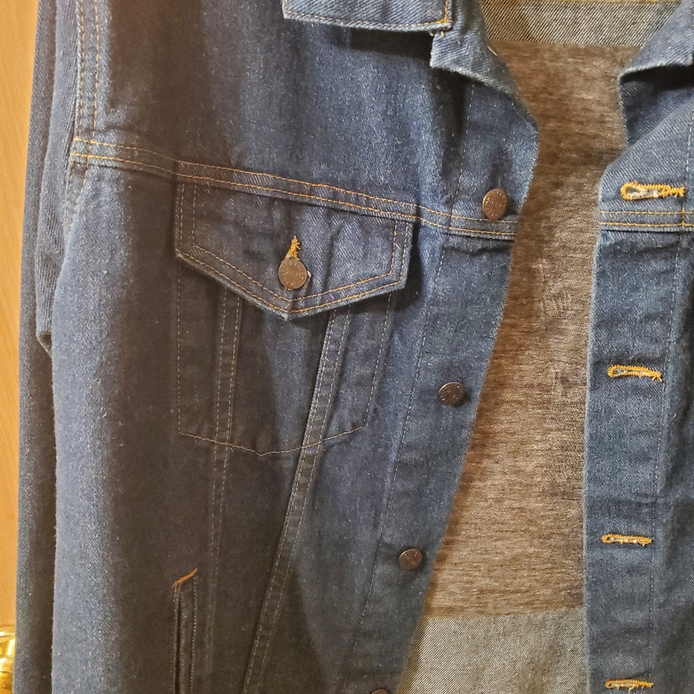 Men's or Women's jean jacket, men's size XL - Picture 7 of 10